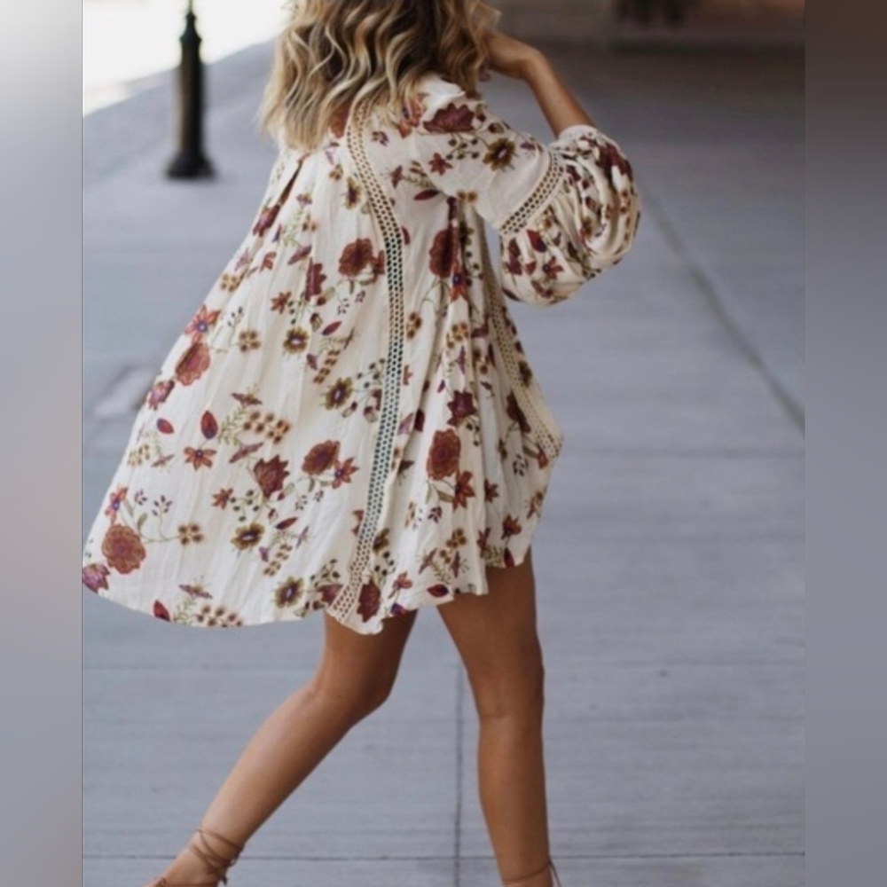 Free People "Just the Two of Us" floral tunic babydoll dress.  - Picture 6 of 6
